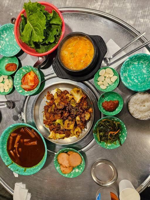 วิลล่า Yongsan Cozy Castle With Rooftop Garden For Families โซล