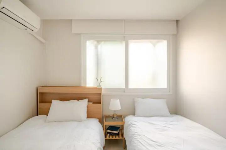 Yongsan Cozy Castle With Rooftop Garden For Families * โซล