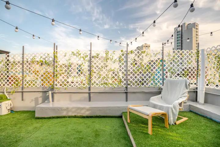 Yongsan Cozy Castle With Rooftop Garden For Families โซล